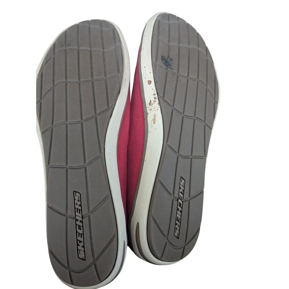 Skechers Relaxed Fit Mens Red Canvas Memory Foam Slip On Loafers 63680 Size‎ 13